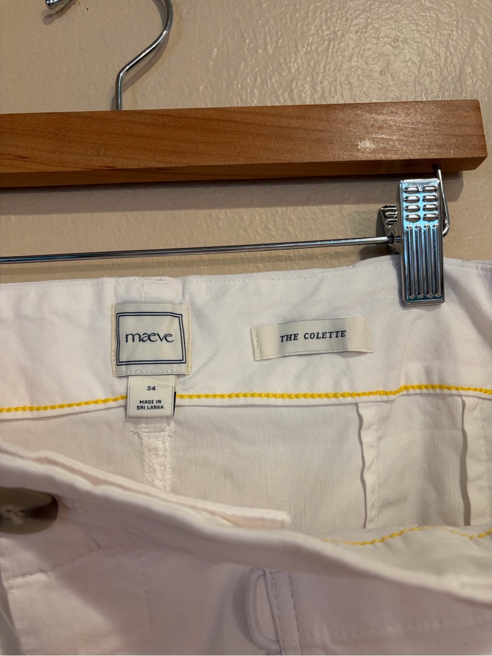 Maeve White White Leg Pants w/ Cute Scalloped Pockets, size 34 - Picture 6 of 8